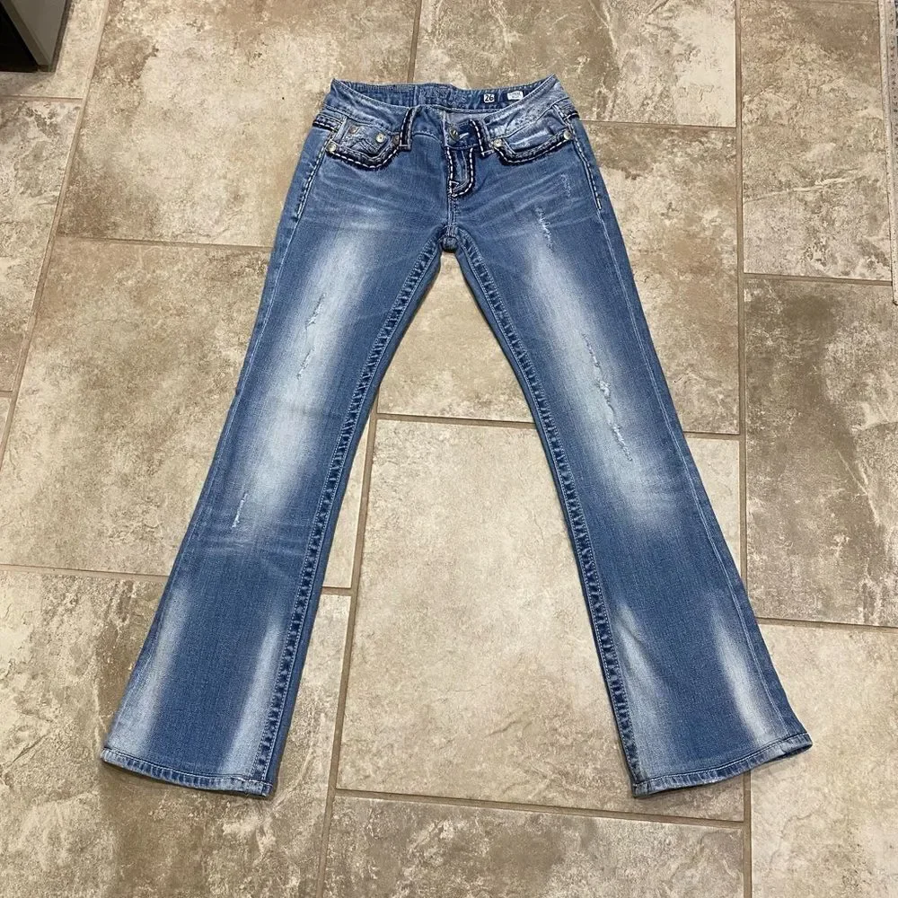 Miss Me Sunny Bootcut Jeans 26x30 Stretch Distressed EUC Embroidered - Picture 3 of 11